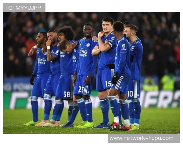 塔勒瑞斯与河床的激烈对决揭示足球战术的博弈与魅力